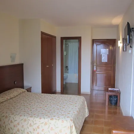 Coray By Pierre & 3*