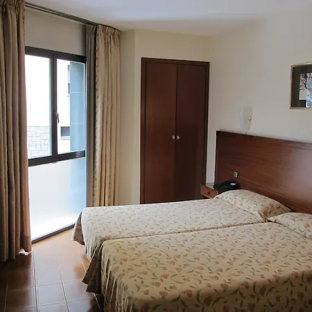 Coray By Pierre & 3* انكامب