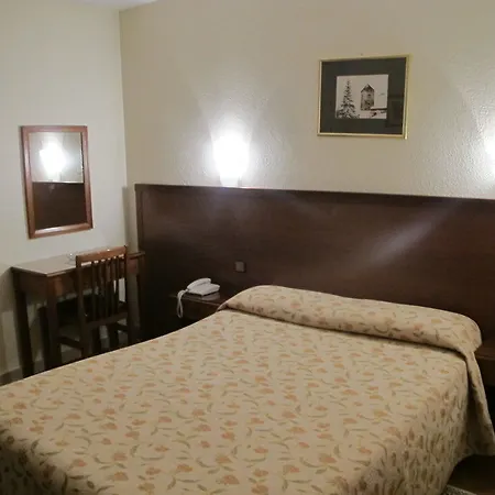 Coray By Pierre & Hotel 3*