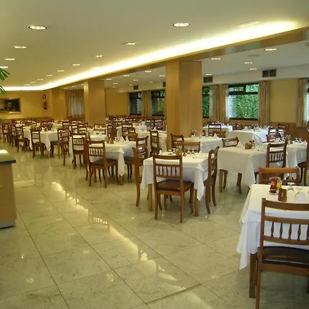 Coray By Pierre & 3*